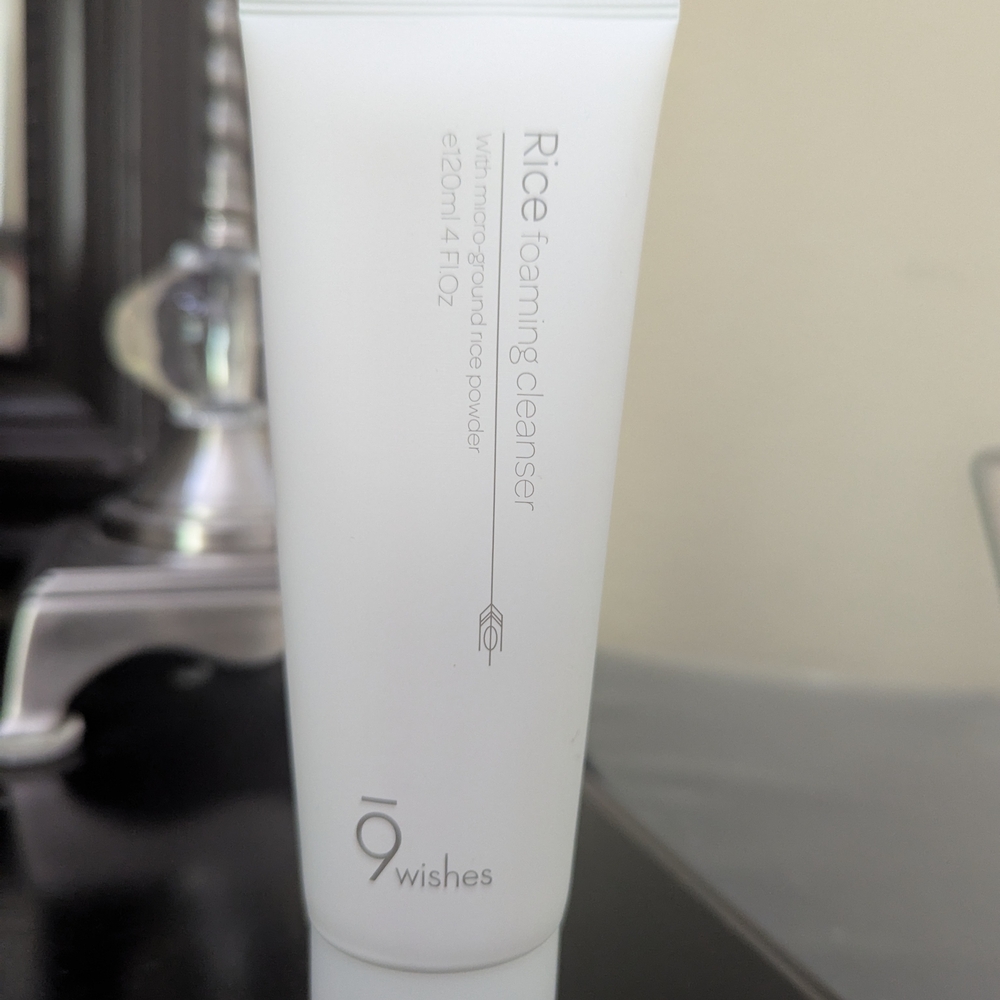 Wish White Cleanser & Exfoliant